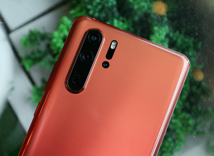 huawei p30 pro vs honor magic8 pro