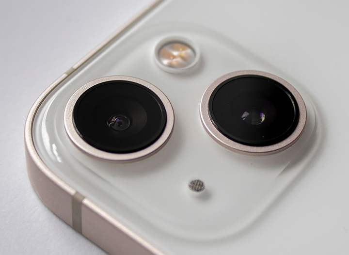 iphone 13 vs galaxy z flip4