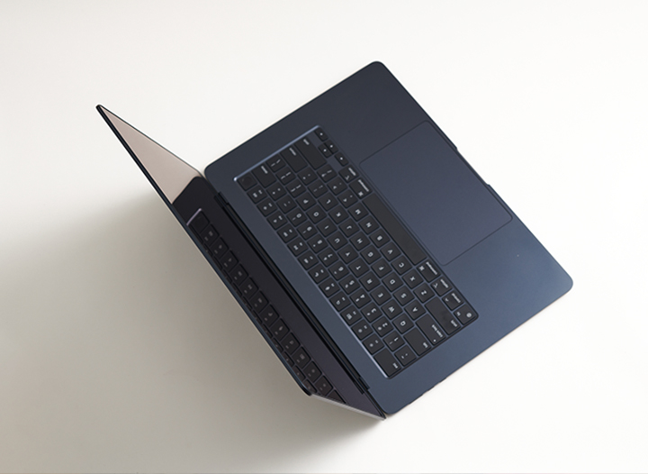 macbook air m2 vs m3 - porównanie